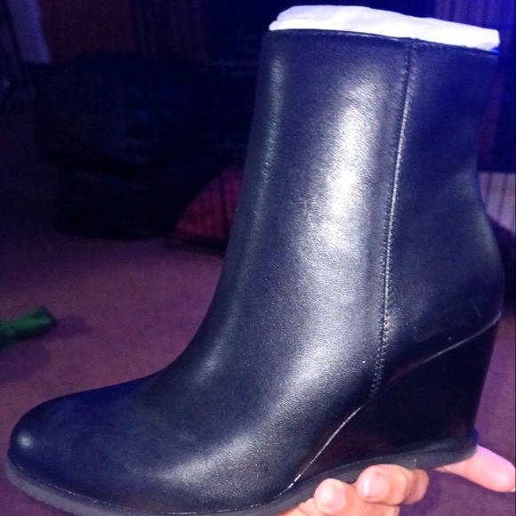 Naturalizer Garnet Booties - Picture 4 of 6